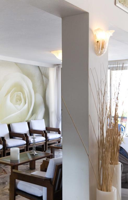 Hotel Heaven Rimini Exterior photo